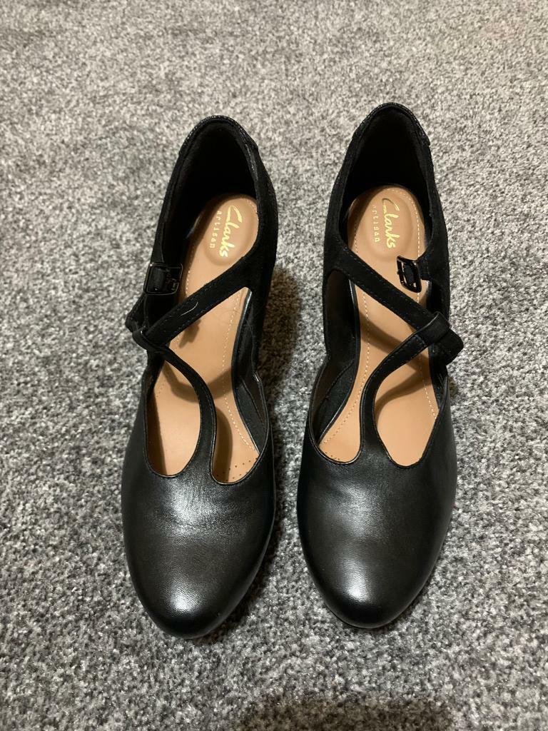 clarks shoes beverley